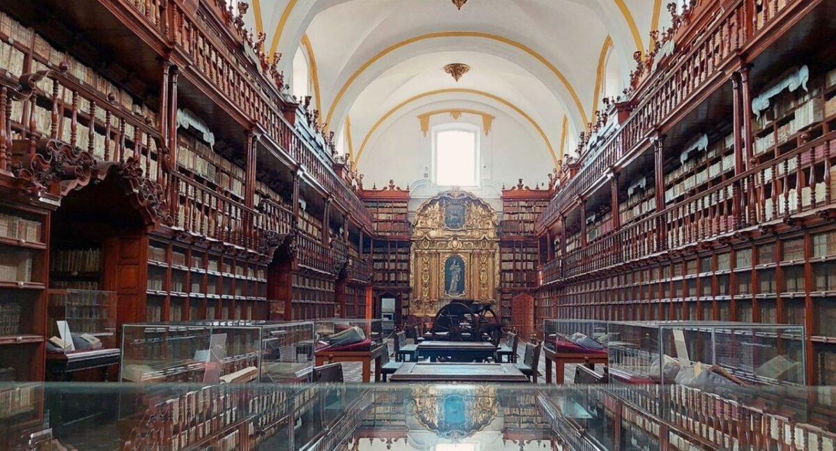 Biblioteca Palafoxiana de Puebla 2024
