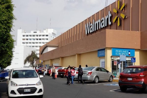 Walmart más grande de Puebla dónde está