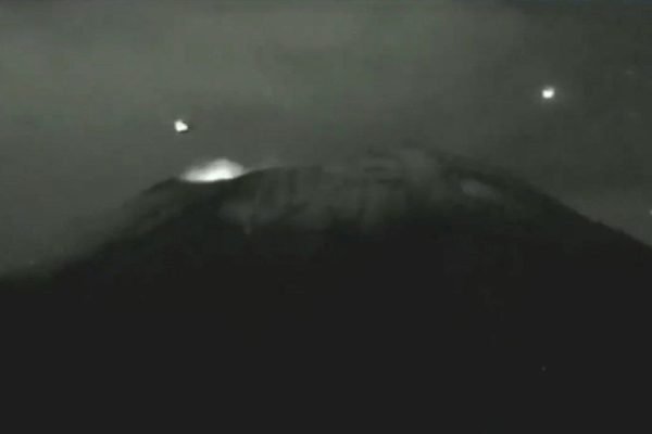 Popocatépetl es un portal dimensional o intergaláctico