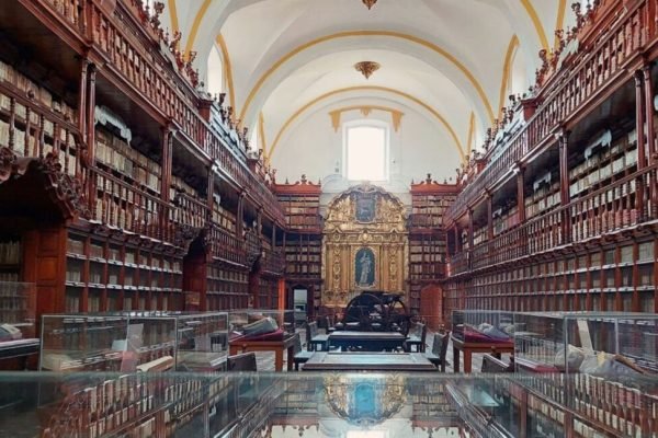 Biblioteca Palafoxiana de Puebla 2024